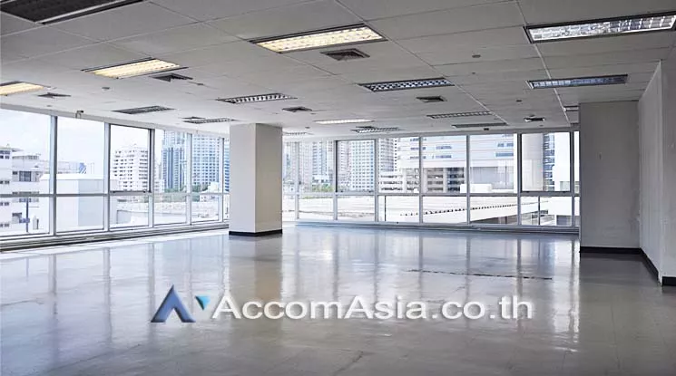  1  Office Space For Rent in Ploenchit ,Bangkok MRT Lumphini at Kian Gwan 3 AA15850